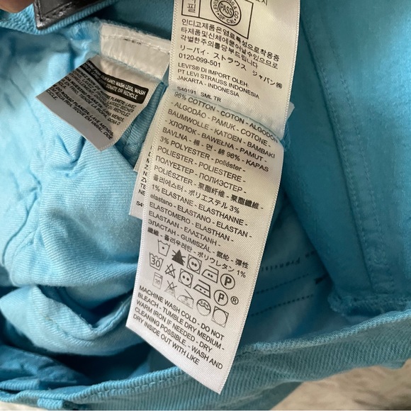 NWT Levi’s Made & Crafted High Rise Barrel Crop Straight Leg Jeans! - Picture 13 of 14